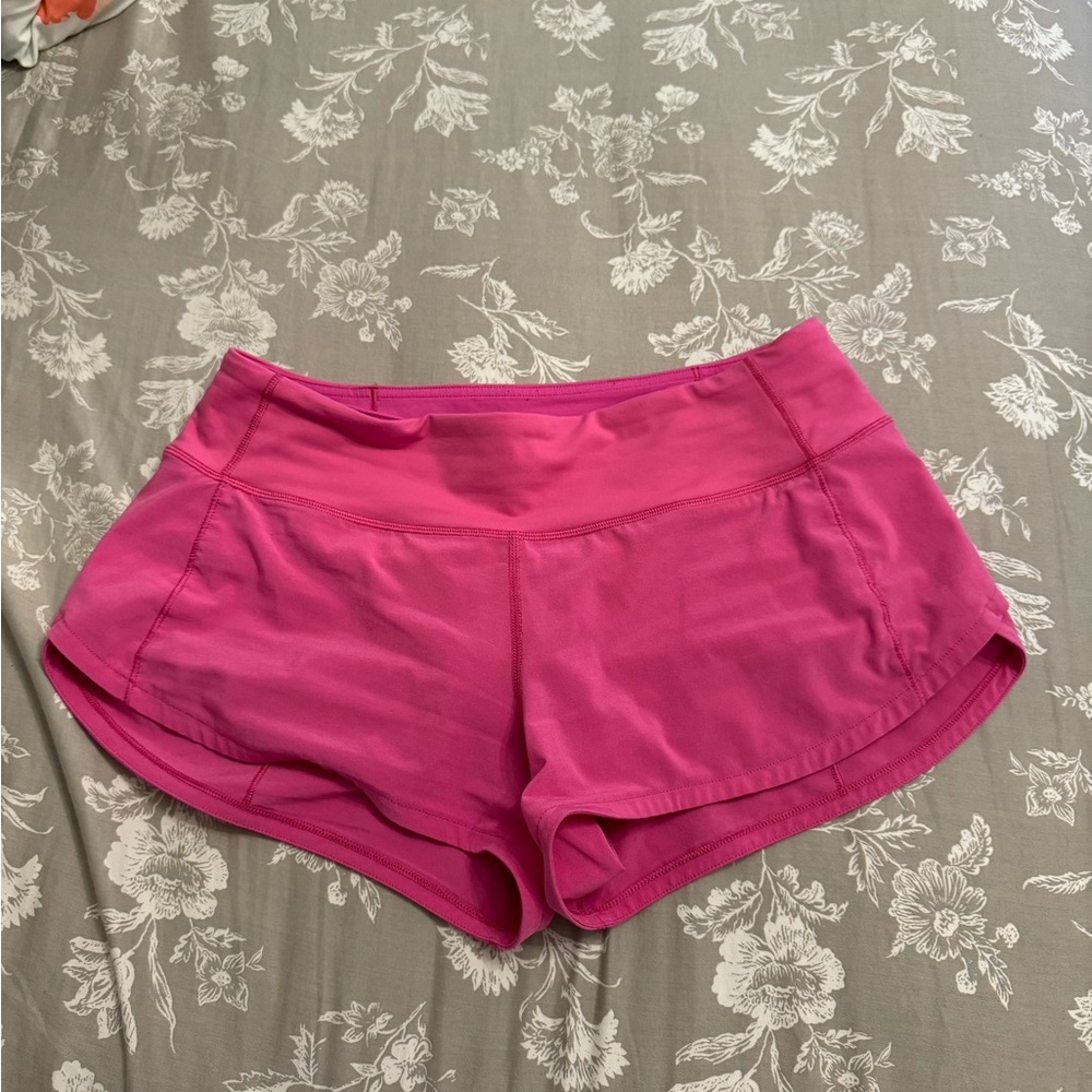 LULULEMON speed up shorts 2.5 inch